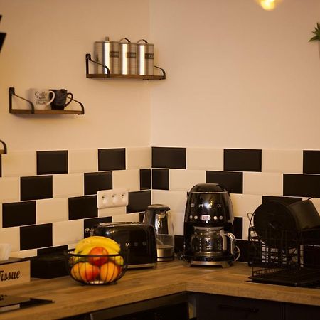 Beau T3 Style Industriel N20 Orly Paris Wifi Underground Industry Apartment La Ville-du-Bois Luaran gambar